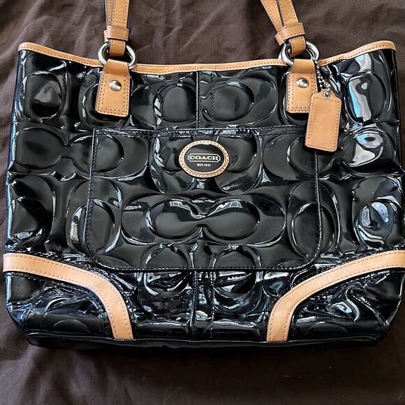 Coach Peyton Embossed Patent Black Purse Handbag With Tan K1261-F22322 - Picture 1 of 12